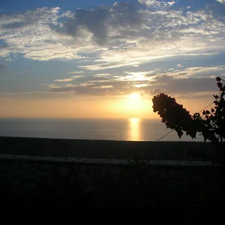 Deep Blue * Áyios Nikítas